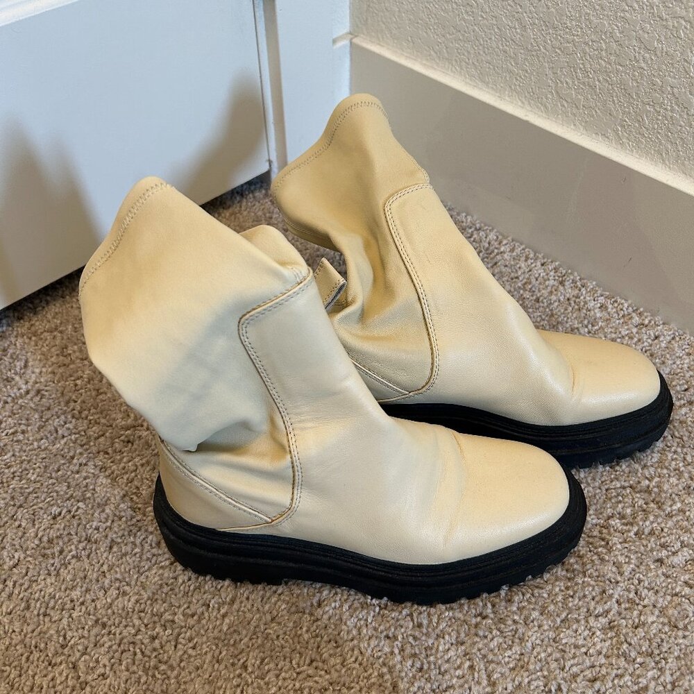 Zara- Pull on  Size 8 (Eur 39) Beige Flat Shoes with a thick rubber sole